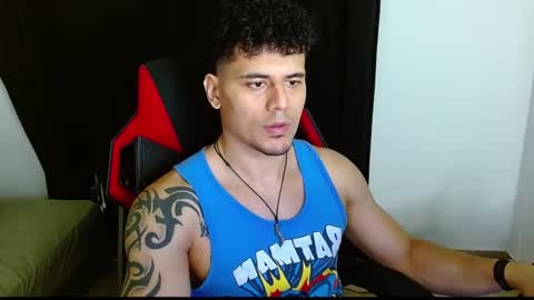 Loganandrwz online show from February 6, 11:56 pm