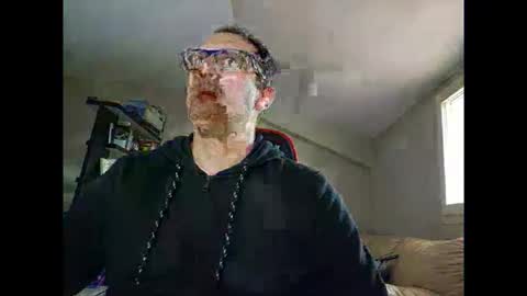 loic31 online show from January 7, 3:17 pm