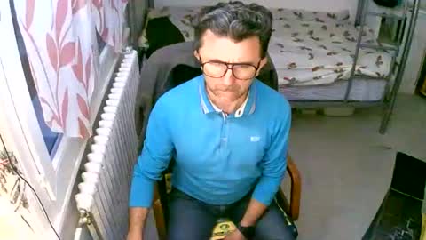 lokoum39 online show from April 10, 6:37 pm