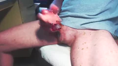 longing2 online show from April 17, 3:58 pm