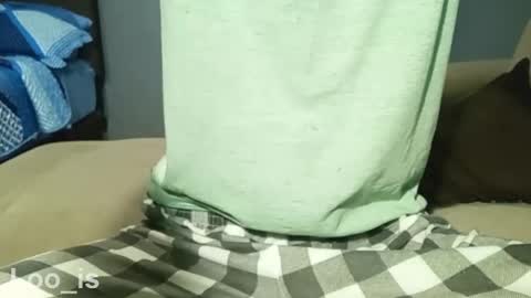 loo_is online show from February 4, 8:24 am