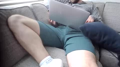 lookinatugirl online show from September 8, 4:28 pm