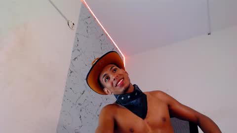 Lorian Vikel  online show from September 18, 12:56 am