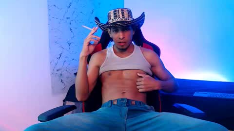 Lorian Vikel  online show from November 14, 9:49 pm