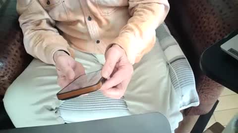 lostboynh online show from March 9, 4:45 pm