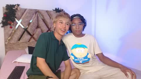 Louis Valdz online show from December 15, 3:09 pm