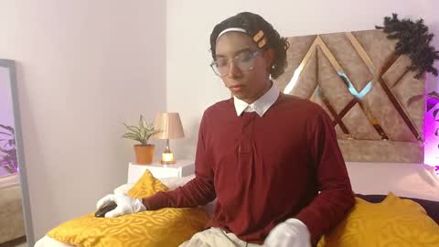 Louis Valdz online show from December 13, 8:26 pm