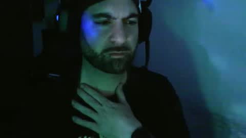 Guapito online show from November 1, 12:47 am