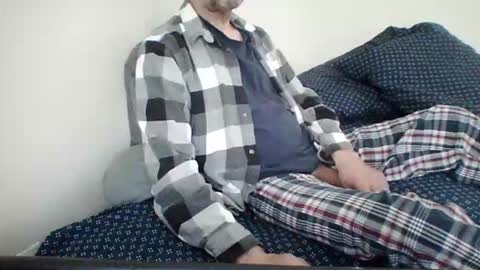 love2benaked686290 online show from May 19, 6:47 pm