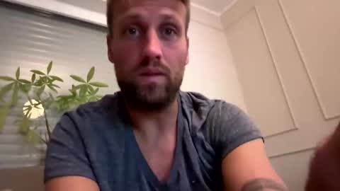 Snapshot of lovefuesse chatting on September 12, 8:53 pm lovefuesse online show from September 12, 8:53 pm