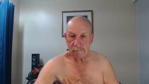 Lovesblackazz online show from September 16, 10:32 pm