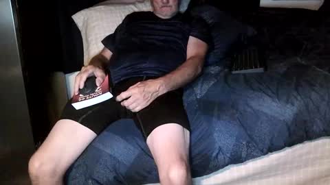 just here to have fun and cum online show from September 24, 7:40 am