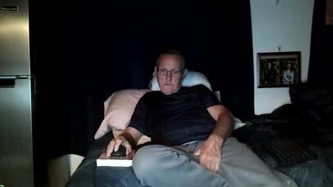 just here to have fun and cum online show from September 29, 9:08 am