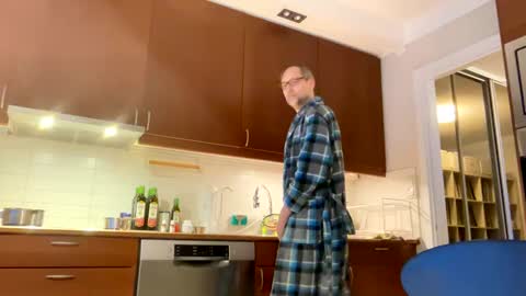 loveshine_ online show from December 23, 7:49 am