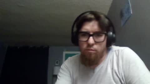 lovethsebigtits9 online show from August 4, 9:37 am