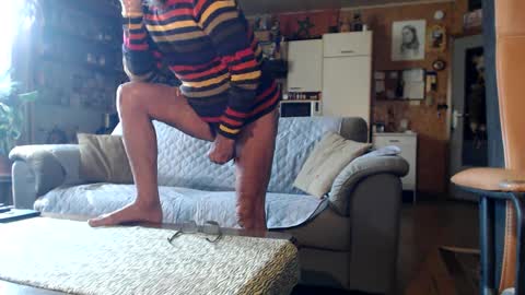 aaron online show from March 8, 12:39 pm