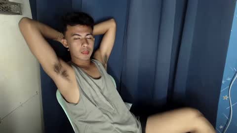 lovetosuckxox online show from March 5, 12:33 pm