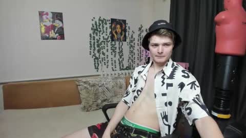VECTORSTEVEPVT IS OPEN online show from February 15, 8:44 am