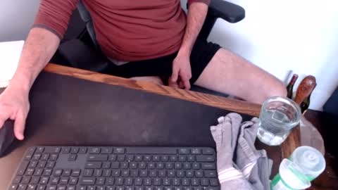 lreed090 online show from January 28, 5:56 pm