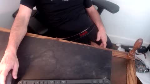 lreed090 online show from September 15, 8:32 pm