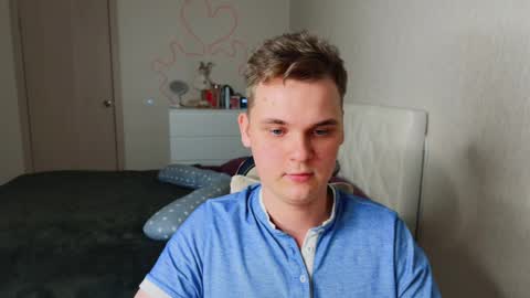 Lucas Gill online show from November 26, 4:26 am