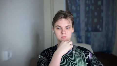 Lucas Gill online show from December 16, 2:16 pm