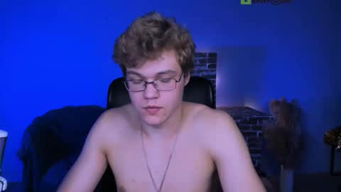 lucas_long_ online show from January 6, 5:28 pm