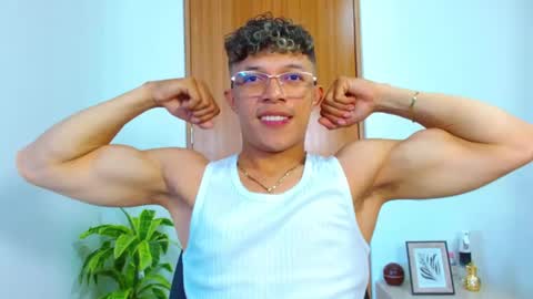 Lucas Luxx online show from February 24, 5:57 pm