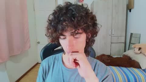 lucas_xo online show from March 13, 1:13 am