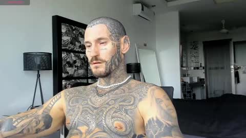 lucasexclusive online show from December 20, 4:42 am