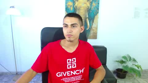 Lucas online show from April 14, 8:30 pm