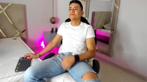 Leo online show from November 18, 11:58 am