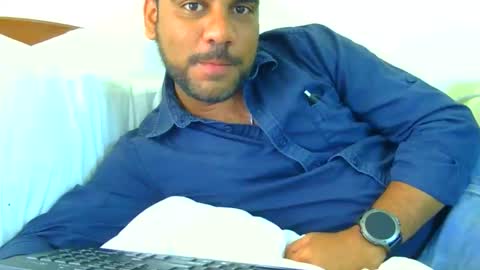 Snapshot of luckyfinalone chatting on October 24, 3:25 pm luckyfinalone online show from October 24, 3:25 pm