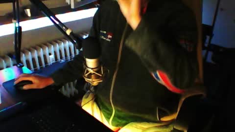        call me  Stefan online show from September 13, 3:51 am