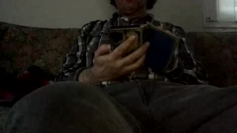 Luis online show from February 15, 5:43 pm