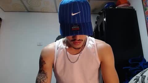 Luis AS online show from November 20, 11:09 am