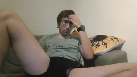 Luis online show from October 22, 10:13 pm