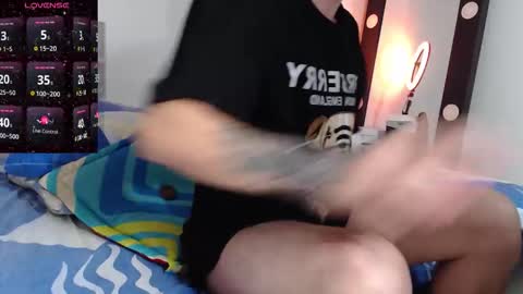 Lukarizzox        independent model online show from January 19, 2:47 am