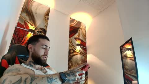 LUKE online show from March 30, 1:12 pm