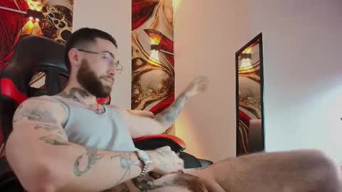 LUKE online show from October 28, 1:46 pm