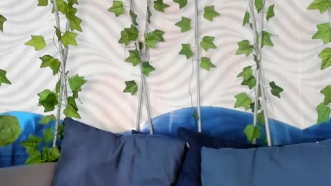 Luke Crews online show from March 4, 7:22 pm