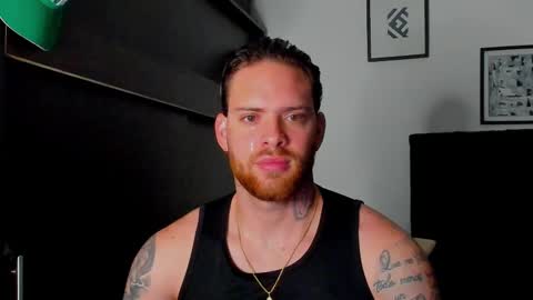 Snapshot of lukeglanton17 chatting on February 27, 9:54 am Luke online show from February 27, 9:54 am