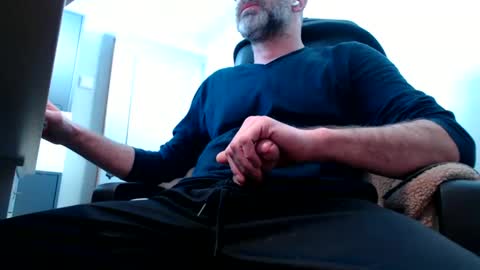 lure4beef online show from February 15, 10:22 am