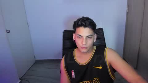 luxrx online show from July 4, 7:17 pm