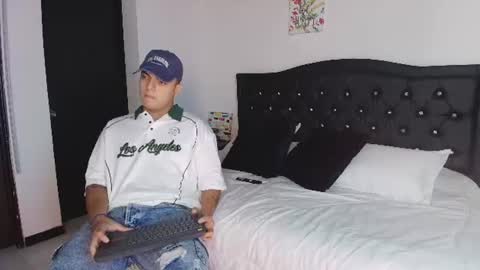 luxurymatthew online show from July 1, 1:12 pm