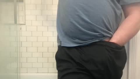 lvguynextdoor440656 online show from May 21, 1:56 am