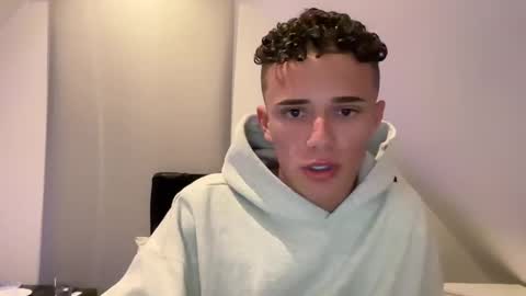  NEW   Leo  lz britboy online show from February 20, 10:59 pm