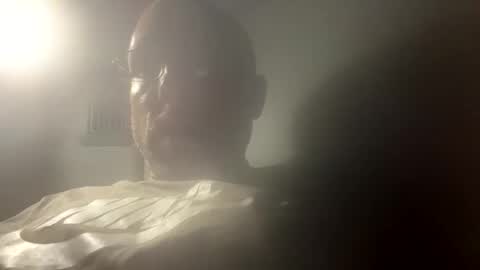 mac402992 online show from January 15, 12:09 pm