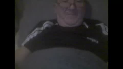 Snapshot of macbewdekan25 chatting on February 5, 5:43 pm macbewdekan25 online show from February 5, 5:43 pm