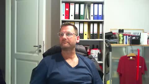 Snapshot of macfly67 chatting on February 7, 10:52 pm macfly67 online show from February 7, 10:52 pm